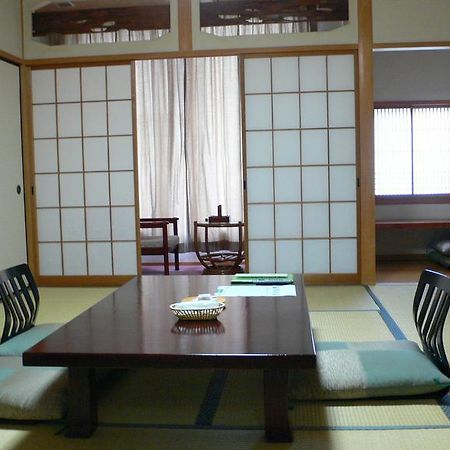 Oyado Sansui Hotel Achi Bagian luar foto
